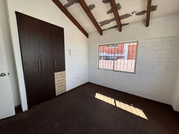 Casa en Venta Sector California Alta La Kennedy