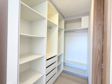 Departamento en Venta Tumbaco