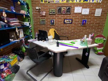 VENTA CASA CON USO DE SUELO  PARA ESCUELA, CON PROBABILIDAD PARA H3B/C