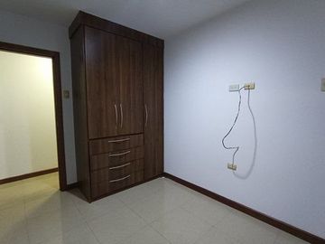 DEPARTAMENTO EN RENTA ROCAFUERTE