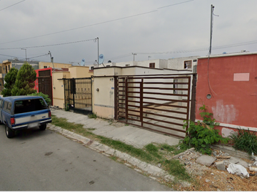 Casa en Flautistas, Monterrey, Nuevo León NO CREDITOS