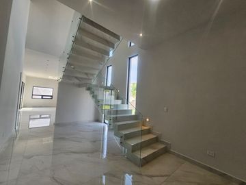 VALLE DE CRISTAL