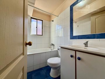 SAN FELIPE - VENDE CASA DOS PISOS 3D 3B EN CONDOMINIO
