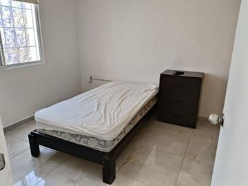 DEPARTAMENTO AMUEBLADO EN EL FRACCIONAMIENTO EL ARCANGEL II