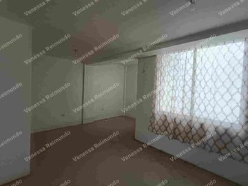 CASA EN VENTA EN GUAYLLABAMBA CONJUNTO LA INMACULADA