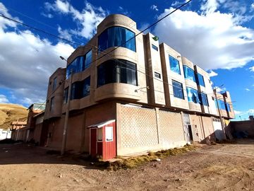 📍✅  SALIDA A AREQUIPA - SE ALQUILA/SE VENDE 570 M2 Almacénes,  En Esquina, 3 Pisos - FRENTE A 