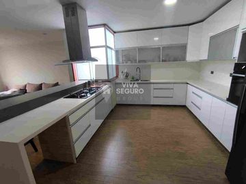 Venta departamento Pucala 120 Surco, Excelente Ubicación