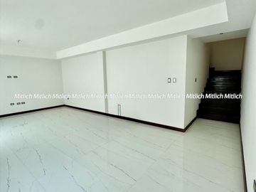 Casa en Venta  a Estrenar fracc. Altozano$ 6,650,000.