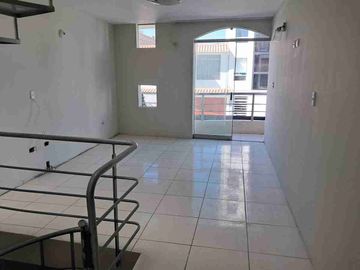 Coop. Gloria 4, Se Vende Casa de 3 Pisos, Residencial Privada.