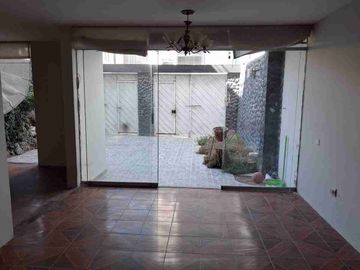 Coop. Gloria 4, Se Vende Casa de 3 Pisos, Residencial Privada.
