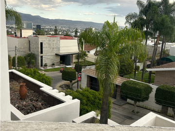 Hermosa Casa En Venta En Villas Del Campestre - Zona exclusiva Y Tranquila