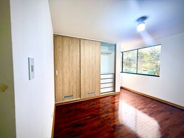 SE VENDE ESPECTACULAR CASA RECIÉN REMODELADA CON FINOS ACABADOS EN ZONA ESTRATÉGICA EN CHACARILLA DEL ESTANQUE - SAN BORJA