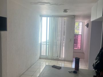 CASA DUPLEX REMODELADA EN JARDINES DEL VALLE ZAPOPAN