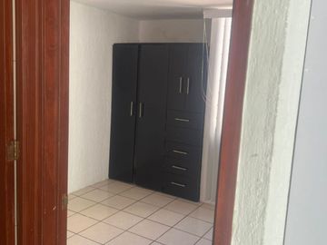 CASA DUPLEX REMODELADA EN JARDINES DEL VALLE ZAPOPAN