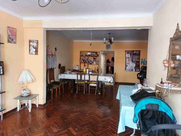 SE VENDE CASA COMERCIAL