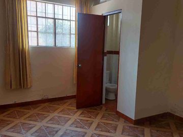 SE VENDE CASA