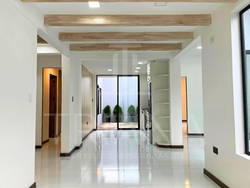 CASA UNA PLANTA OBRA NUEVA PORTAL DEL LAGO SANTO DOMINGO