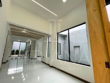 CASA UNA PLANTA OBRA NUEVA PORTAL DEL LAGO SANTO DOMINGO