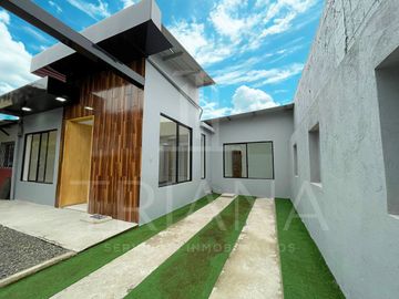 CASA UNA PLANTA OBRA NUEVA PORTAL DEL LAGO SANTO DOMINGO