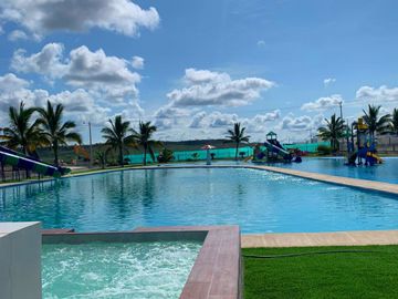 Venta Casa en Punta Blanca - Urbanización cerrada - Mar - Piscina - Playa - Costa - C359