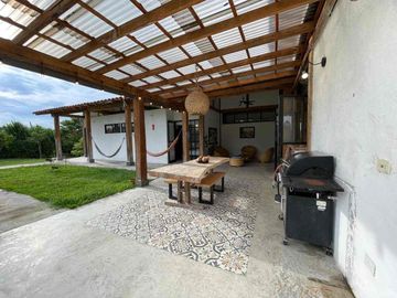Casa Campestre en Venta en la Tebaida Quindío con hermosa Arquitectura