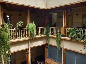 CUENCA, VENDO ESPECTACULAR EDIFICIO COLONIAL, IDEAL PARA PROYECTO TURÍSTICO, CENTRO DE LA CIUDAD