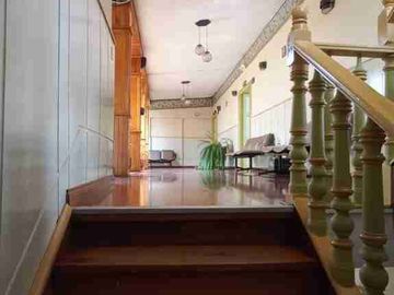 CUENCA, VENDO ESPECTACULAR EDIFICIO COLONIAL, IDEAL PARA PROYECTO TURÍSTICO, CENTRO DE LA CIUDAD