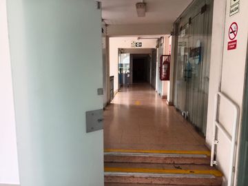 Venta de Oficina, Local Comercial, Tienda o Stand GALERÍA PEDRO VENTURO SURCO