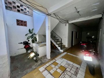 ¡Descubre el Potencial de Inversión en Río Grande 231: Amplia Propiedad en Puerto Vallarta!