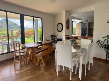 Se alquila hermosa casa finca, para  fines de semana o por mes capacidad hasta 20 personas