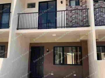 ROBIN'S LANE TOWNHOUSE