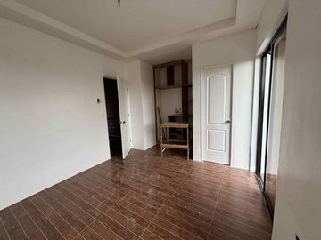 Affordable elegant house and lot for sale flood free area in panorama hills cupang antipolo city near marikina city