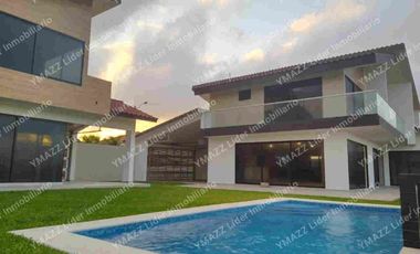 CASA EN VENTA EN RESIDENCIAL EL SENDERO