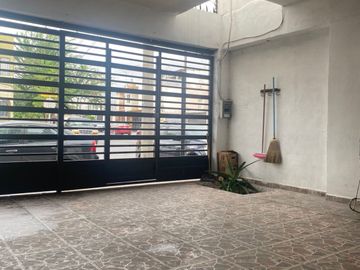 ¡Casa en venta! en Barrio San Carlos, Monterrey NL