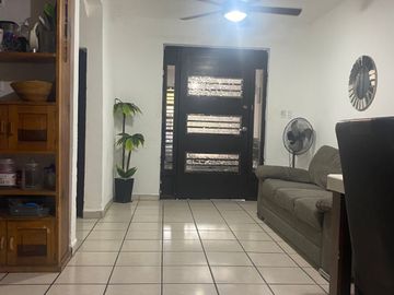 ¡Casa en venta! en Barrio San Carlos, Monterrey NL