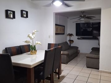 ¡Casa en venta! en Barrio San Carlos, Monterrey NL