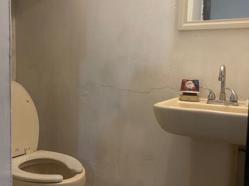 ¡Casa en venta! en Barrio San Carlos, Monterrey NL