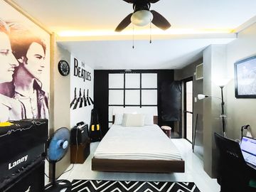 🏡  MOTIVATED SELLER! Spacious 2-Storey Home with High Ceilings in Greenwoods Executive Village, Rizal – Don’t Miss Out!