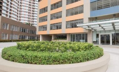 🏢 Affordable City Living at Pioneer Woodlands Mandaluyong City 💰🌆