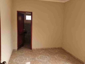 VENDO CASA COMERCIAL ADAPTADA PARA EVENTOS, RESTAURANTE, Y 5 DEPARTAMENTOS