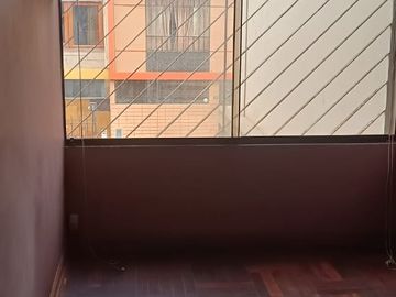 VENTA DE AMPLIA CASA EN LA MEJOR ZONA DE PUEBLO LIBRE