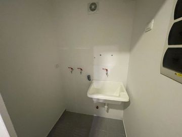 Departamentos de Estreno / Primera Vivienda ! Av. Petit Thouars (cuadra 9)