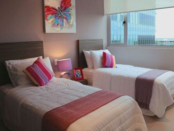 Penthouse con vista a la laguna y roof garden, en venta, Bonampak Cancún