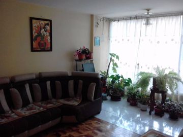 En Venta Casa Rentera Sur De Quito  Excelente Inversion - IESSFUT - Gatazo