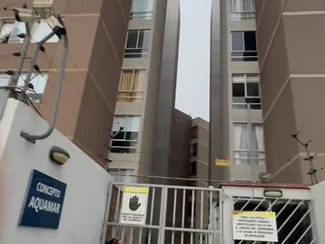 Vendo departamento en la Perla a media cuadra del Óvalo La Perla y una cuadra de la Av La Marina