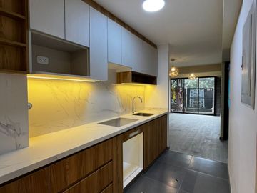 DEPARTAMENTO CON VISTA AL PARQUE  EN SAN MIGUEL (ENTRE AV. FAUCETT & MARINA)