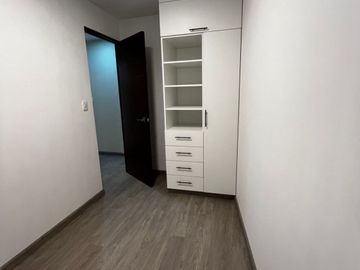 DEPARTAMENTO CON VISTA AL PARQUE  EN SAN MIGUEL (ENTRE AV. FAUCETT & MARINA)