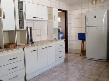 Vendo casa de campo en Urb California, Chosica - 1,500 m2 - 5 dormitorios - Amplio jardín