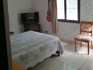 Vendo casa de campo en Urb California, Chosica - 1,500 m2 - 5 dormitorios - Amplio jardín