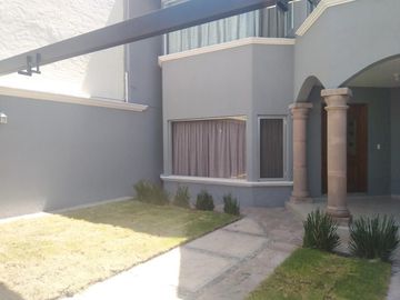 Casa en Venta en Milenio III 3 recamaras
